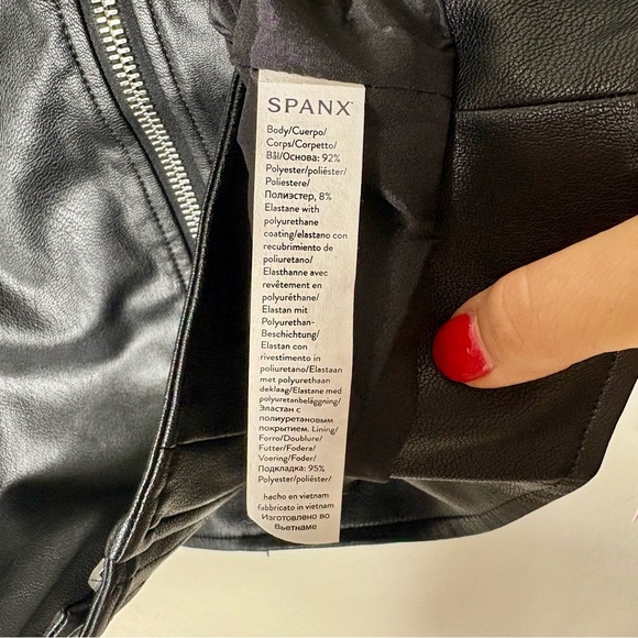 Spanx II Moto Jacket Luxe Black Faux Leather Zip Front New With Tags - Picture 10 of 12